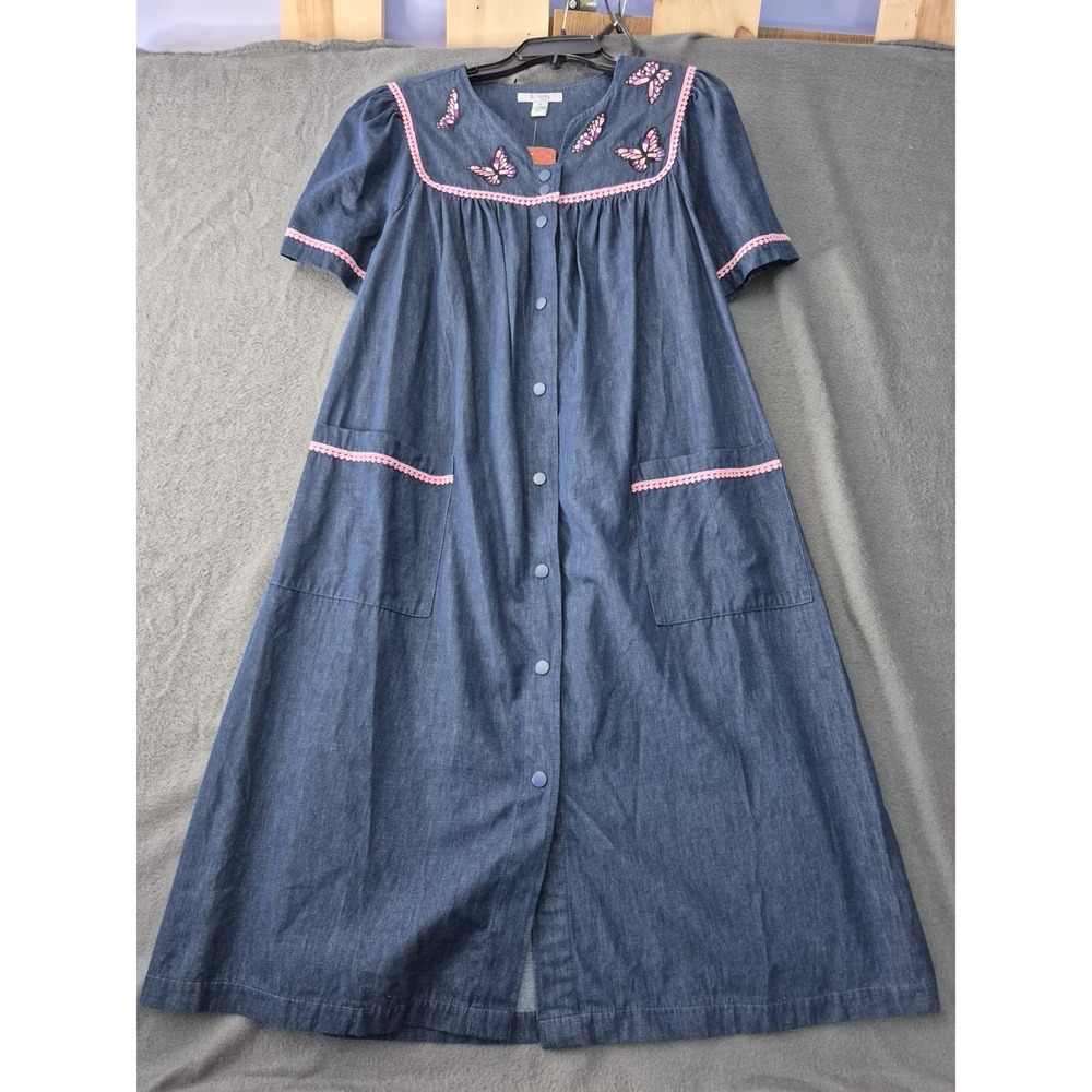 Go Softly Patio House Dress Duster MuMu M Embroidered Snap Front Chambray NWT - Picture 5 of 10